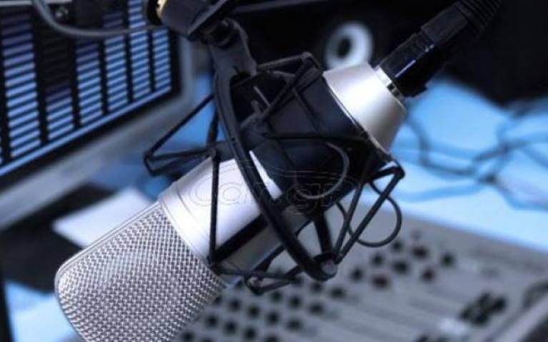 Centova Cast: Διαμόρφωση CentovaCast και ρύθμιση για ζωντανή μετάδοση